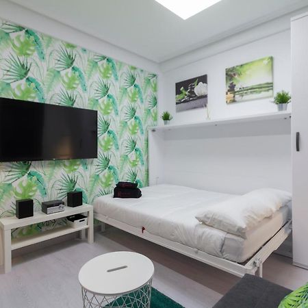 Fuencarral Studio Apartment Madrid Exterior photo