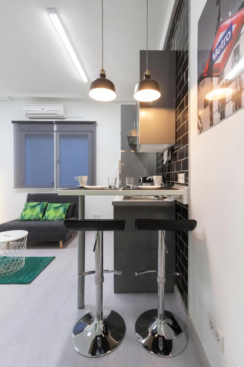Fuencarral Studio Apartment Madrid Exterior photo