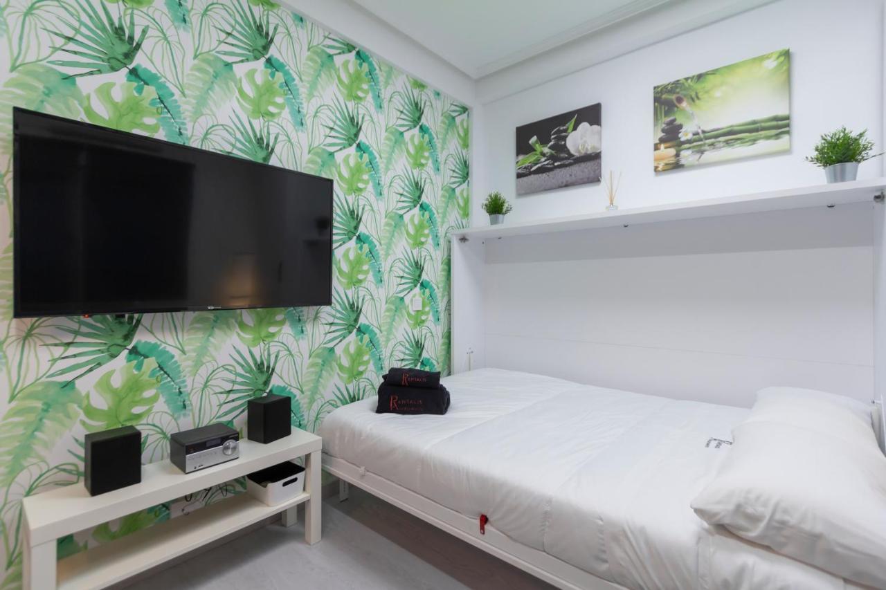 Fuencarral Studio Apartment Madrid Exterior photo